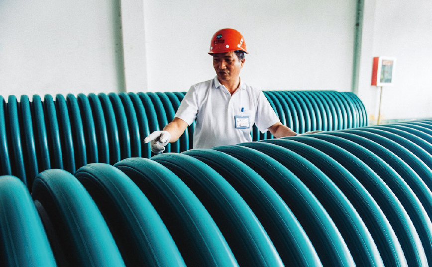 立筋式中空壁钢塑复合缠绕管 立筋式中空壁钢塑复合缠绕管